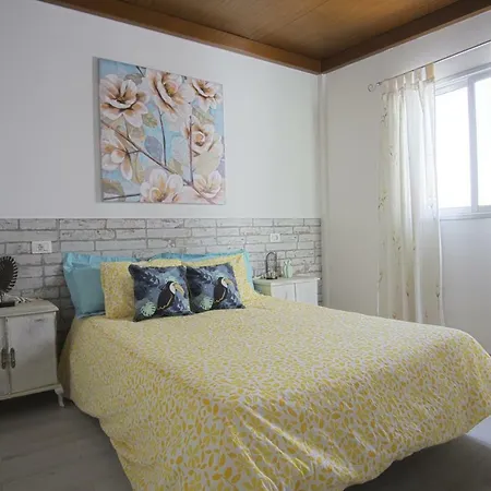 Apartment Atico Algas